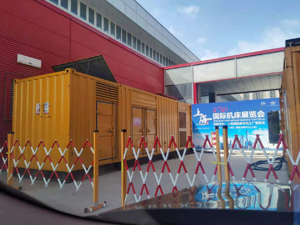 花山发电车出租-发电机无电压或电压太低怎么办？