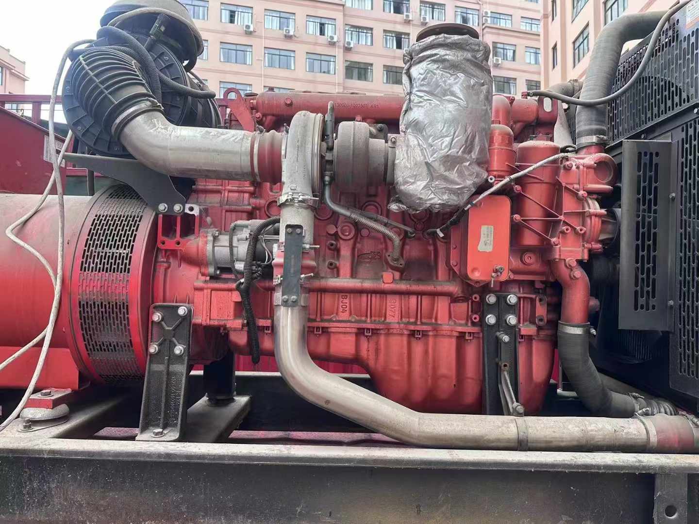 花山如何选择适合 600kW 柴油发电机组的过载保护器？