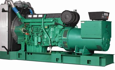 花山发电机除垢后需要用清水冲洗水冷式机油散热器几次？